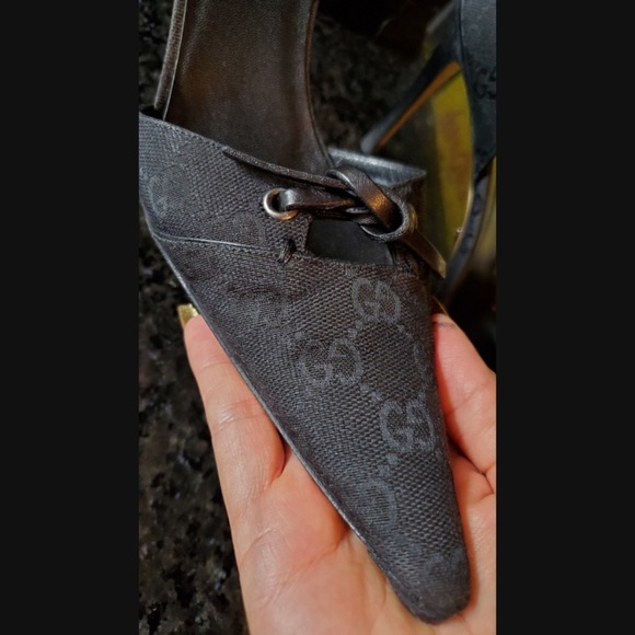 Gucci GG canvas D”Orsay Pumps - Picture 4 of 12